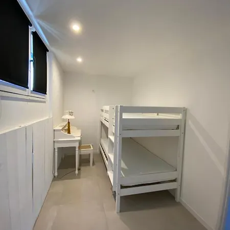 別荘 Oasis Cove, Maisons Au Bord De L'eau, De セット