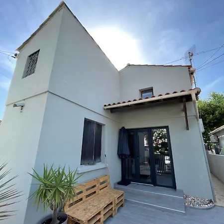 Oasis Cove, Maisons Au Bord De L'eau, De 別荘 *