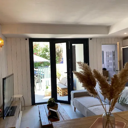 Oasis Cove, Maisons Au Bord De L'eau, De بيت للعطل