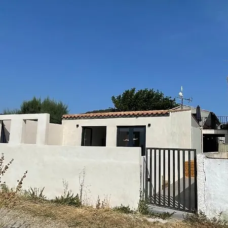 Дом отдыха Oasis Cove, Maisons Au Bord De L'eau, De *