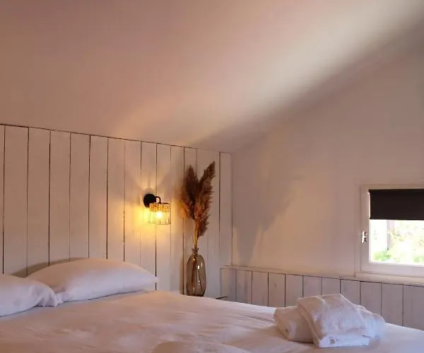 Oasis Cove, Maisons Au Bord De L'eau, De * Sète